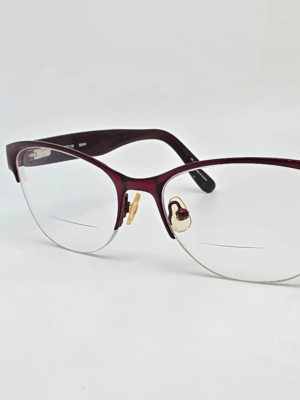 Wittnauer Swanky Berry Red Semi Rimless Cat Eye Eyeglasses Frame w/ Case 52mm